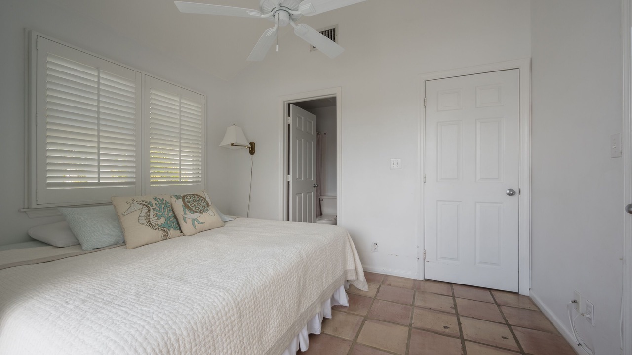 Photo of Bedroom in Bahama Village
