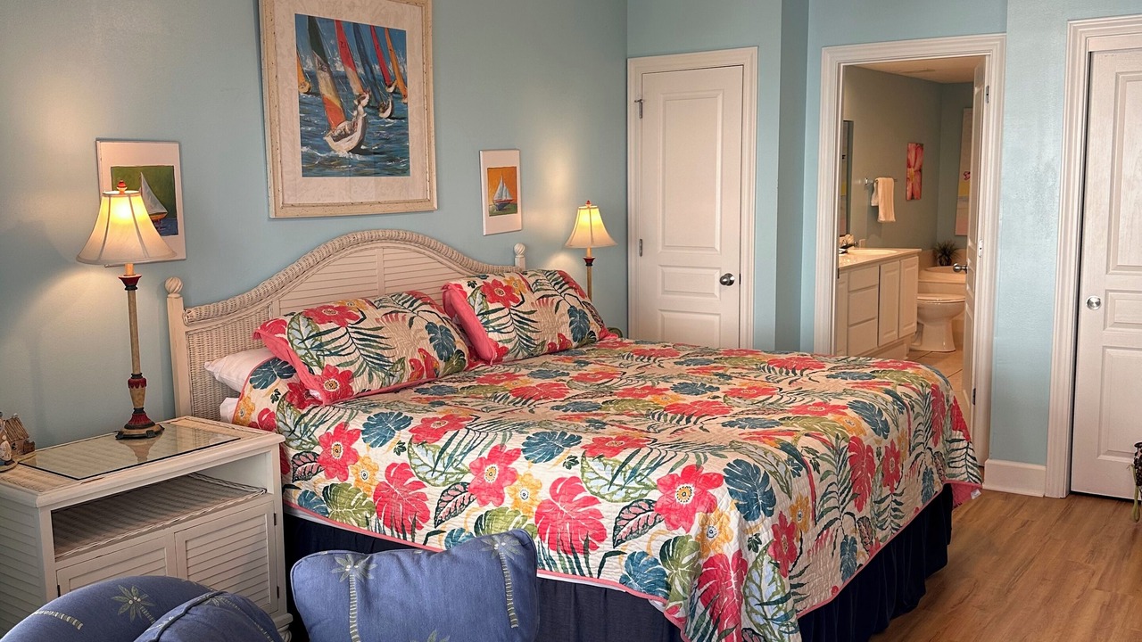 Photo of Bedroom in Orange Beach