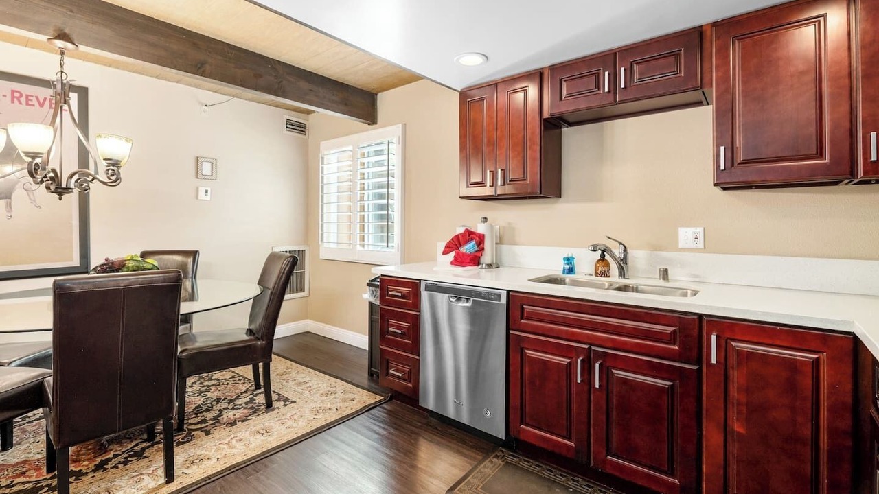 Photo of Kitchen in Summit Estates