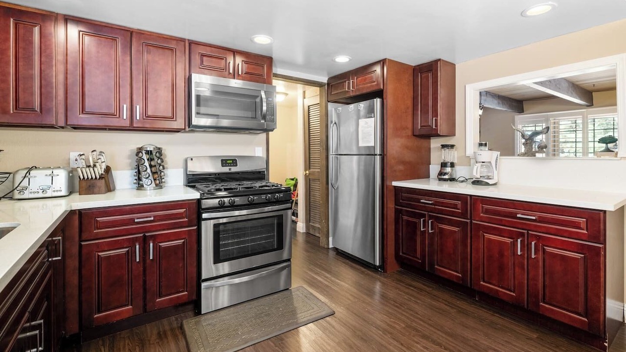 Photo of Kitchen in Summit Estates