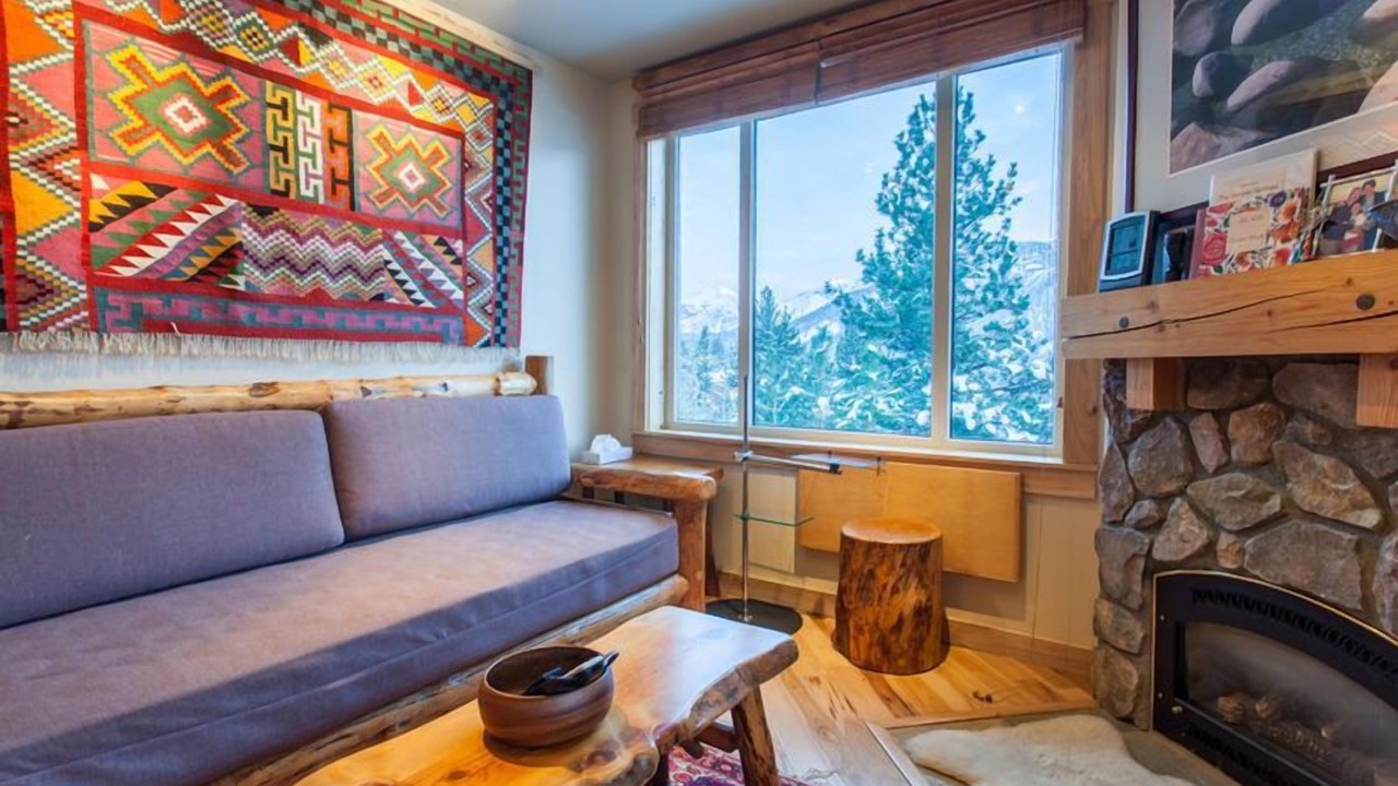 Photo of Livingroom in Mammoth Lakes