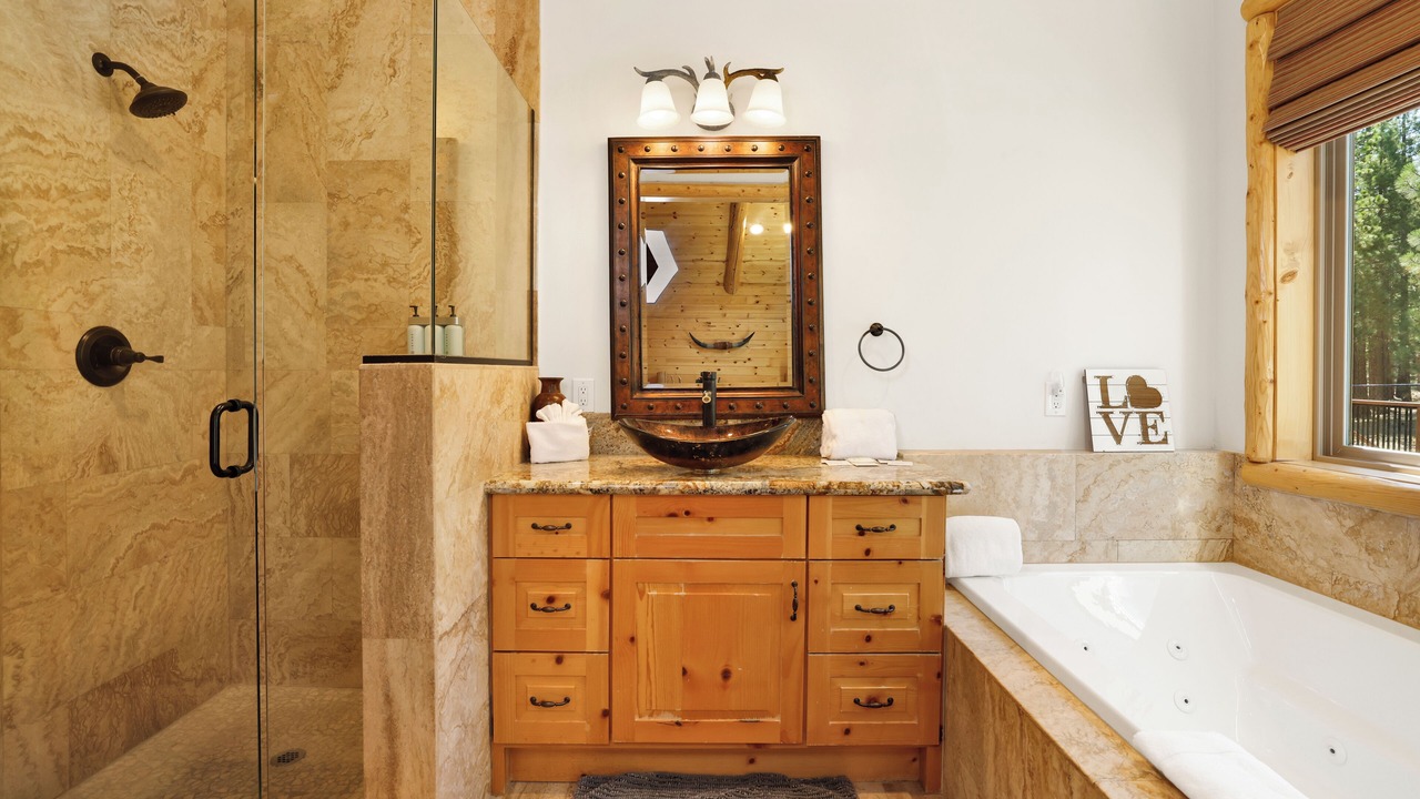 Photo of Bathroom in Evergreen Estates