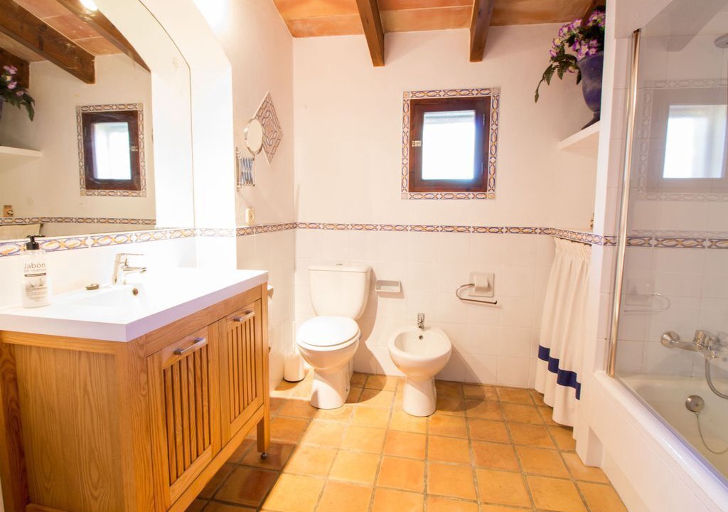 Photo of Bathroom in Algaida
