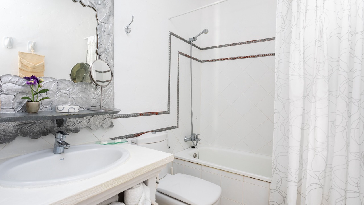 Photo of Bathroom in Adeje
