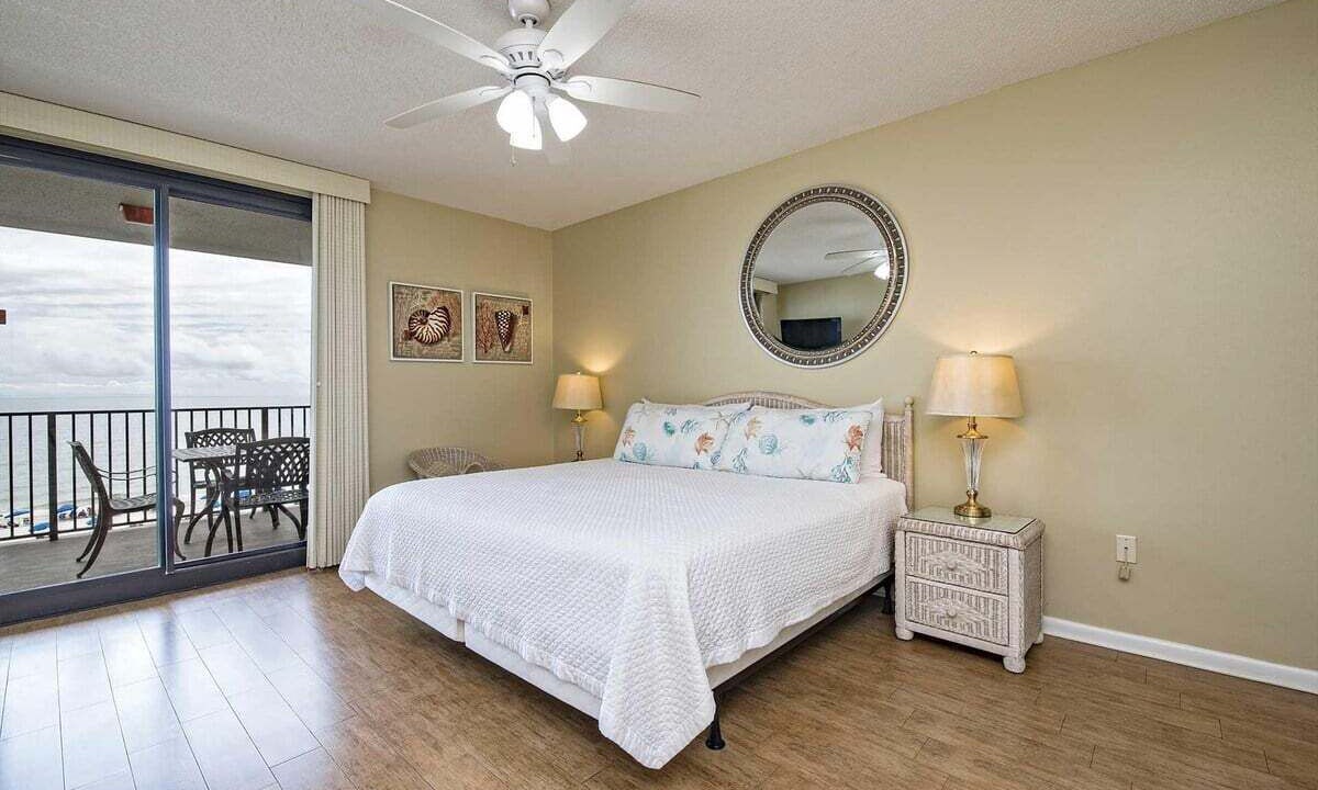 Photo of Bedroom in Orange Beach East