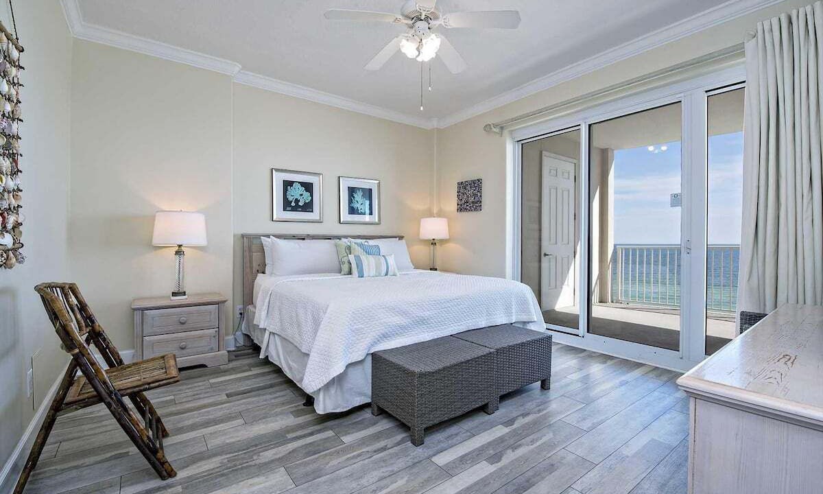 Photo of Bedroom in Orange Beach East