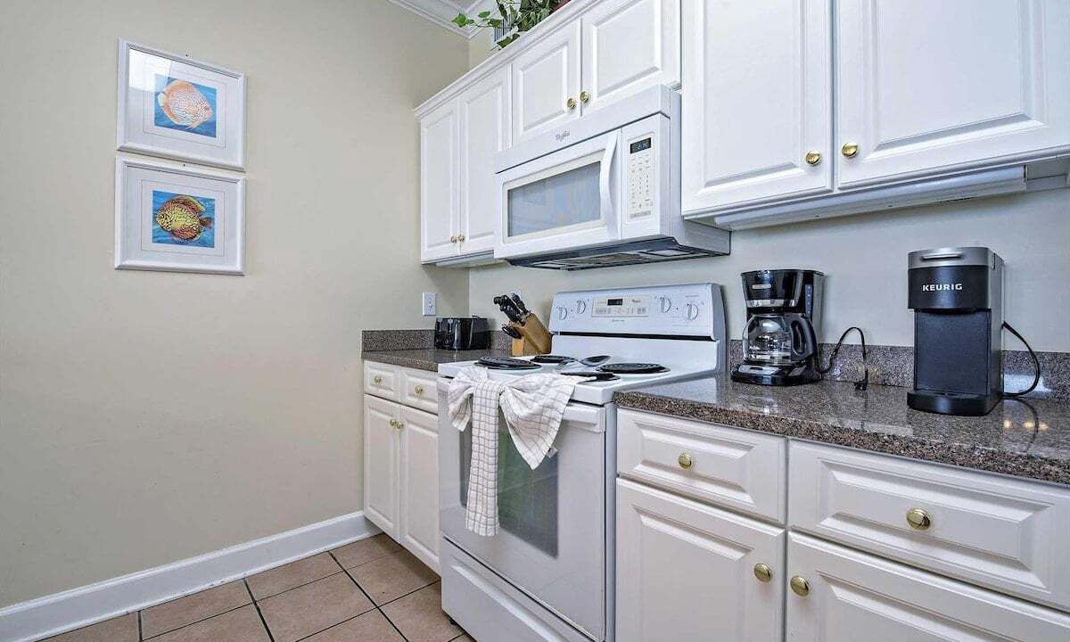Photo of Kitchen in Orange Beach East