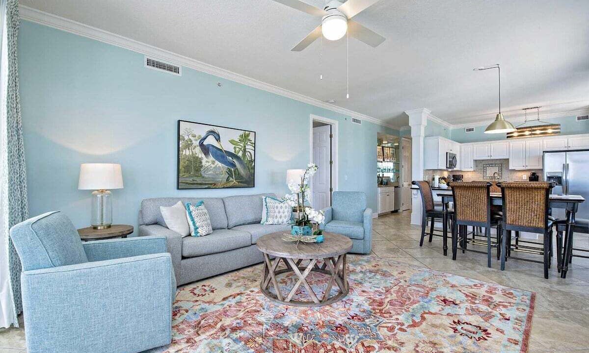 Photo of Livingroom in Orange Beach East