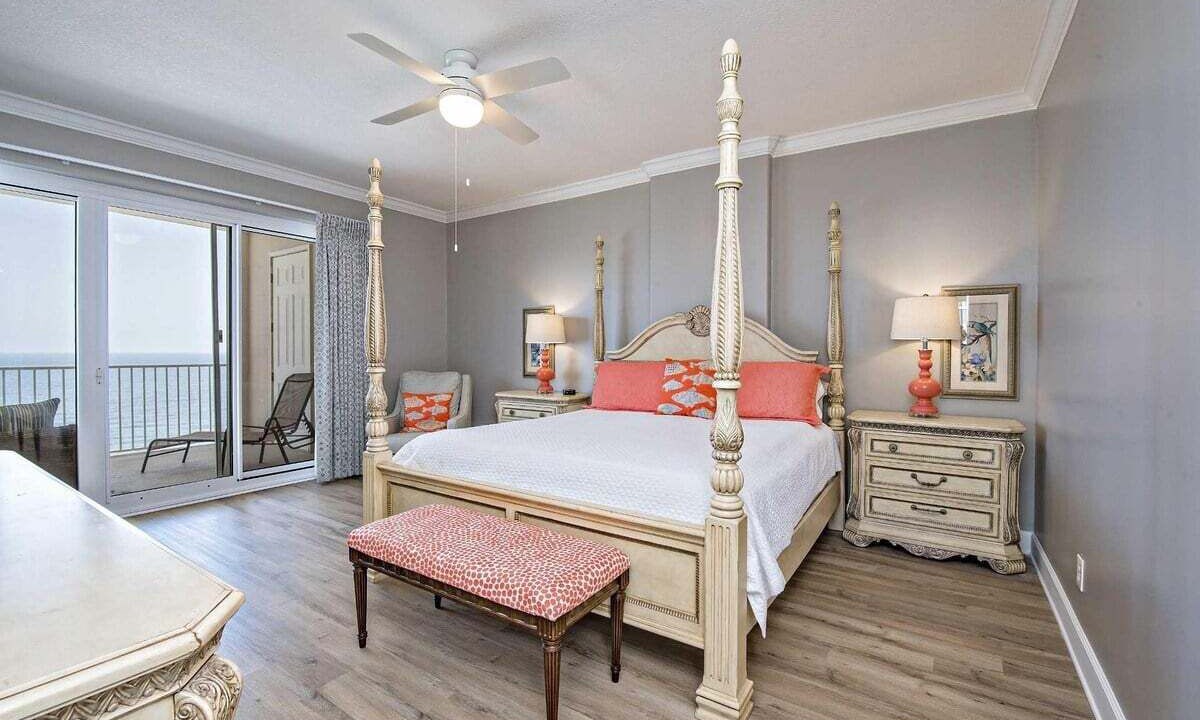 Photo of Bedroom in Orange Beach East