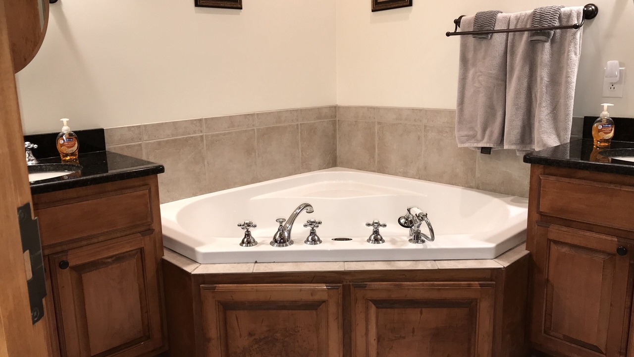 Photo of Bathroom in New Bern