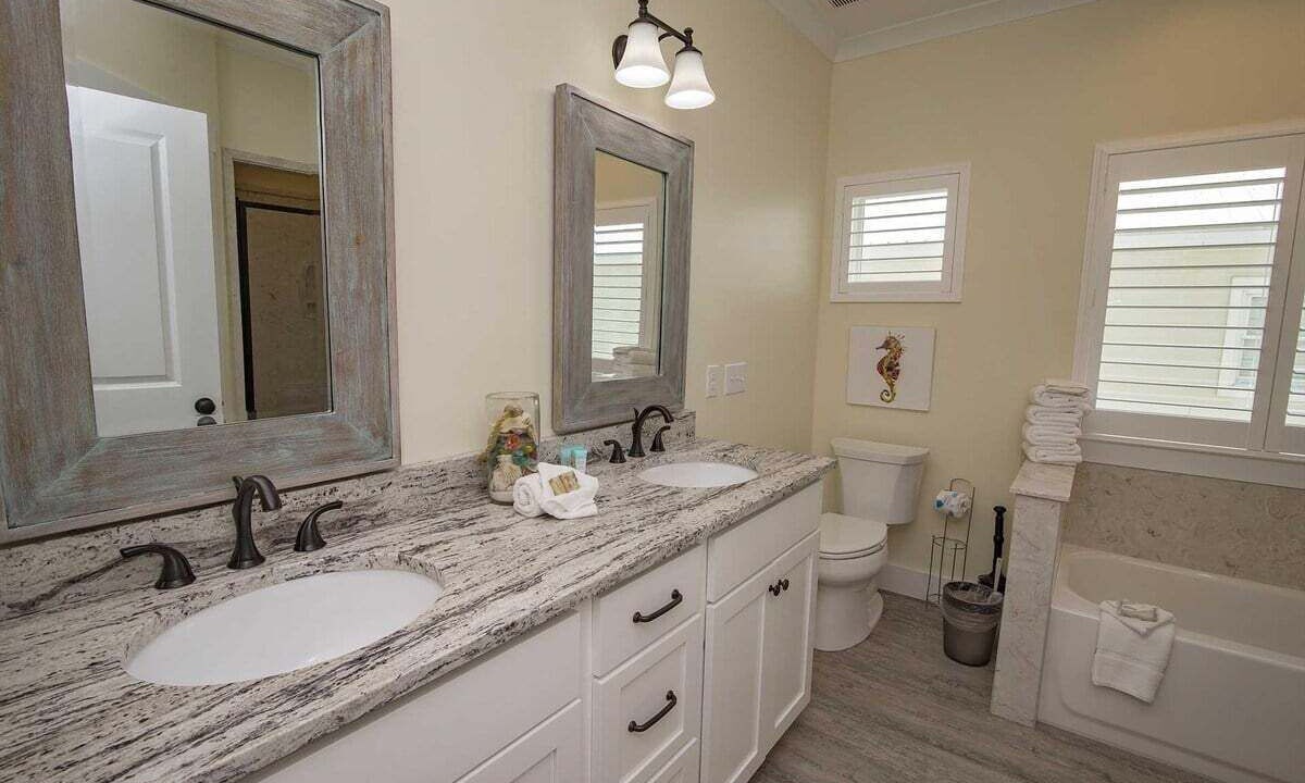 Photo of Bathroom in Gulf Shores
