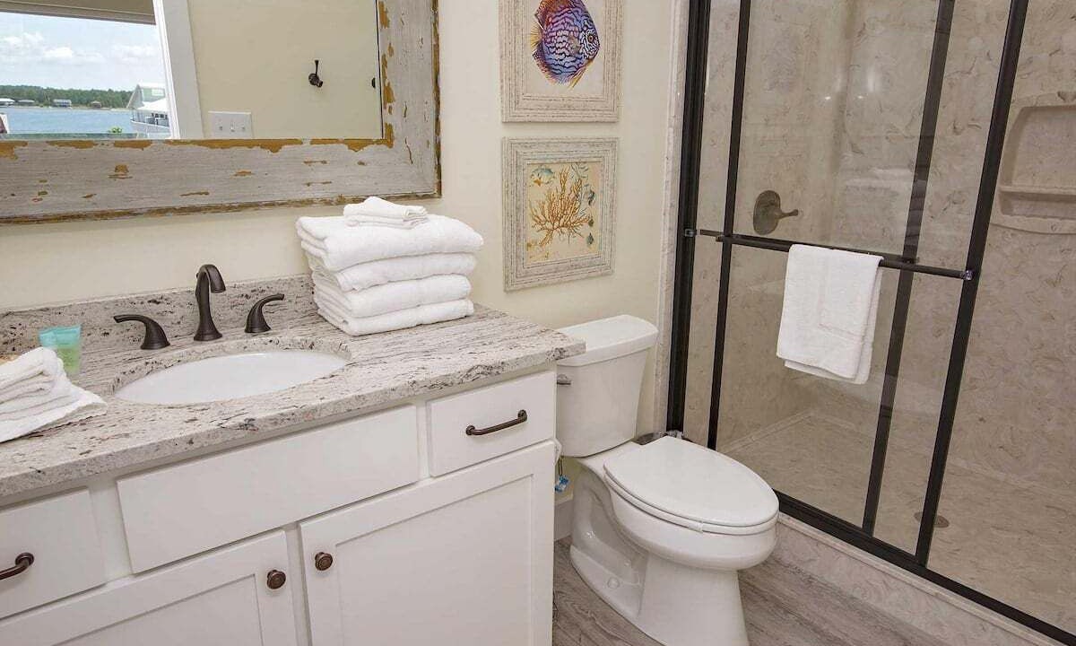 Photo of Bathroom in Gulf Shores