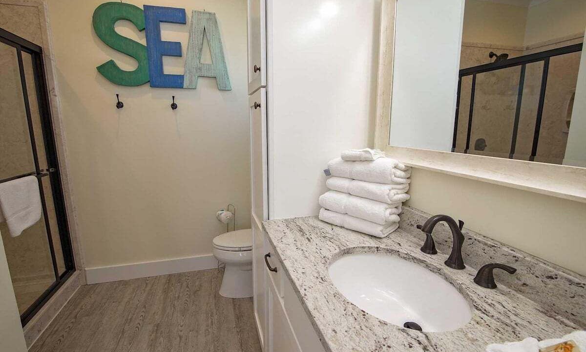 Photo of Bathroom in Gulf Shores