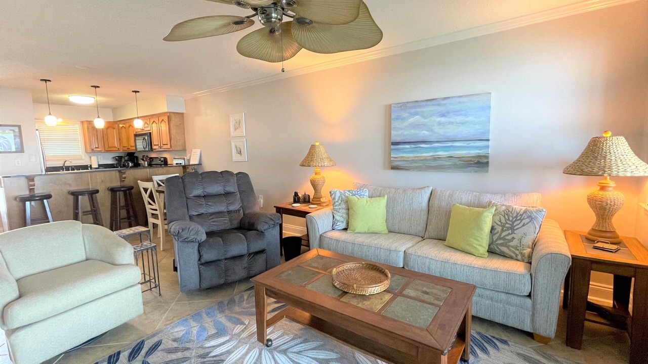 Photo of Livingroom in Orange Beach East
