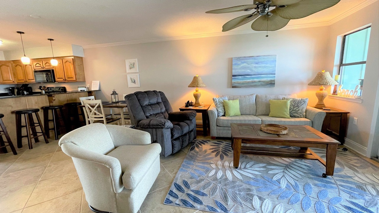 Photo of Bedroom in Orange Beach East