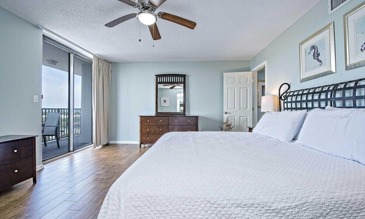 Photo of Bedroom in Orange Beach