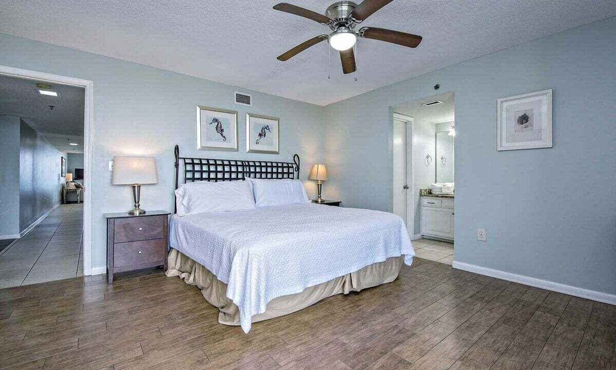 Photo of Bedroom in Orange Beach
