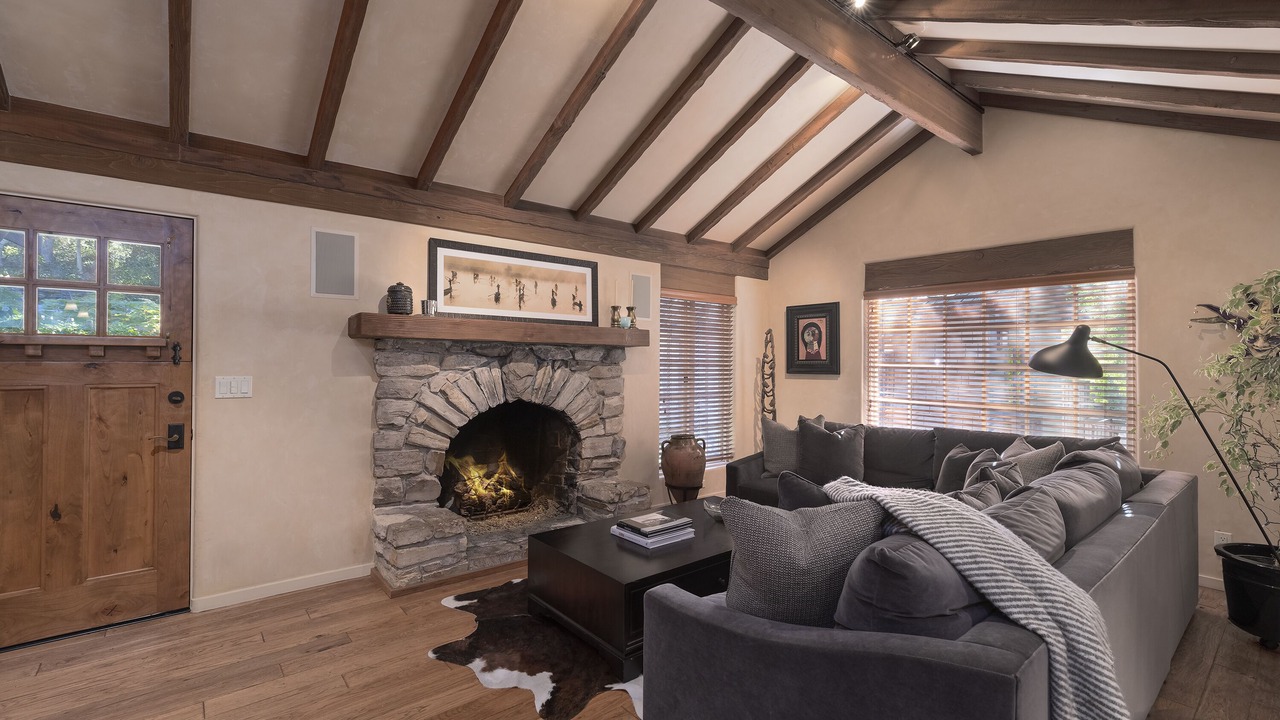 Photo of Livingroom in Southeast Carmel