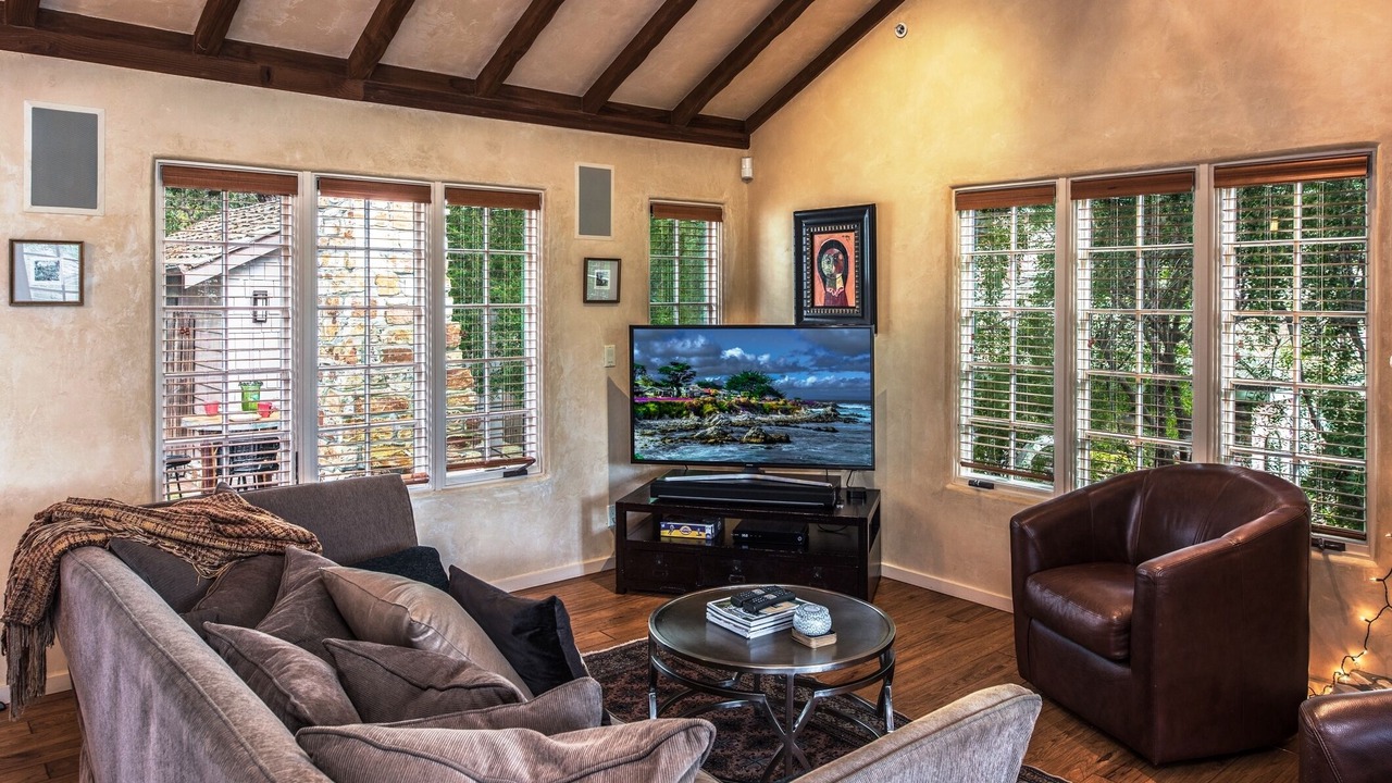 Photo of Livingroom in Southeast Carmel