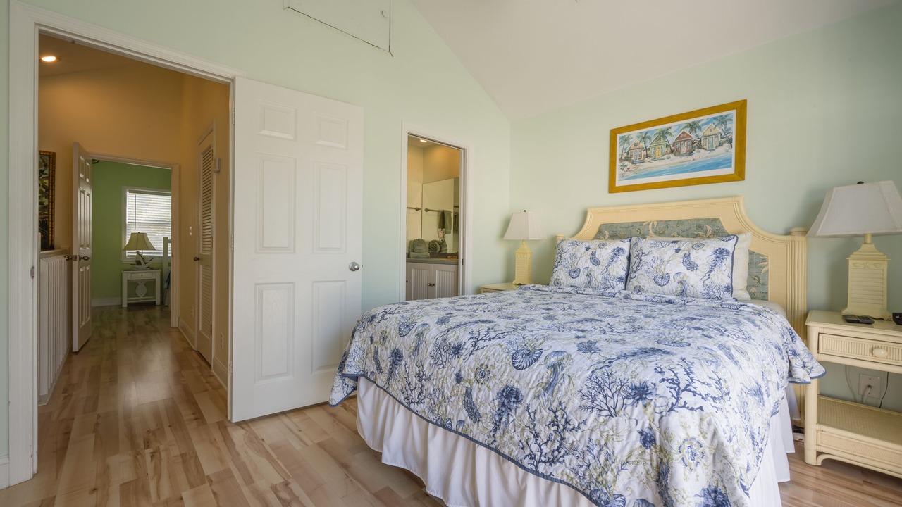 Photo of Bedroom in Bahama Village