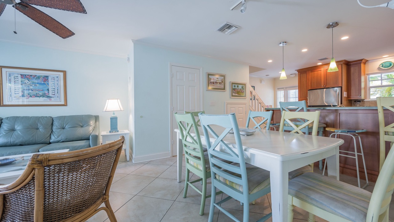 Photo of Livingroom in Bahama Village