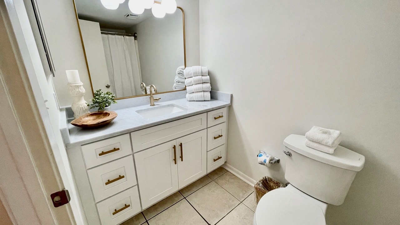 Photo of Bathroom in Orange Beach