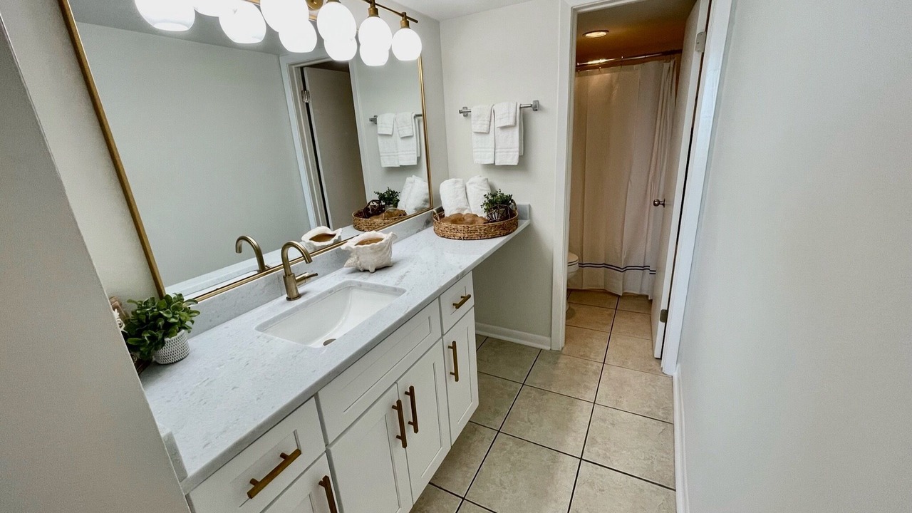 Photo of Bathroom in Orange Beach