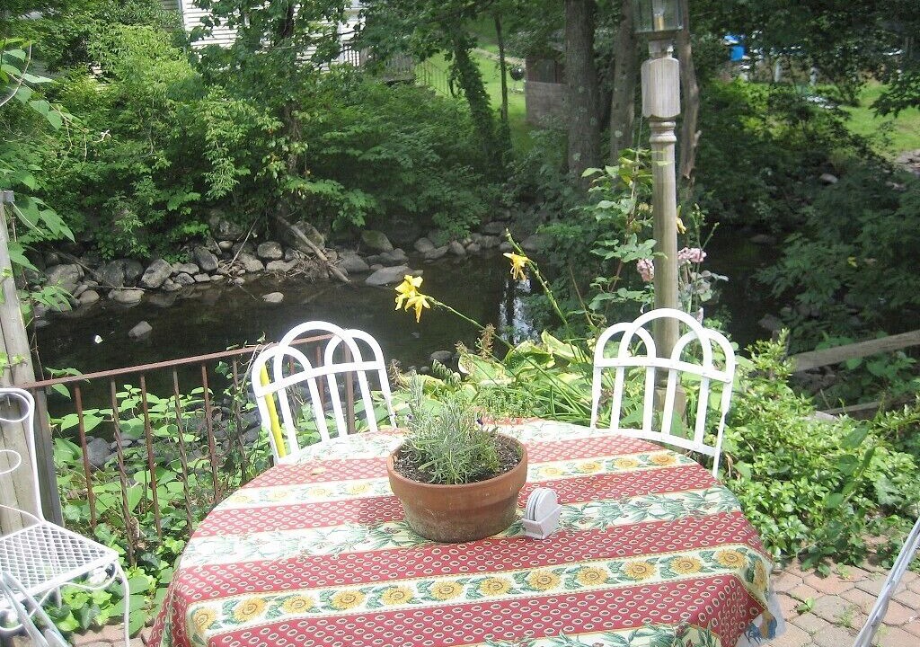 Photo of Outdoor in Bantam