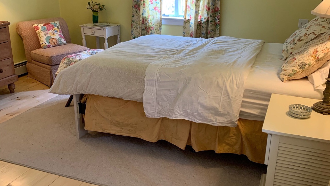 Photo of Bedroom in Bantam