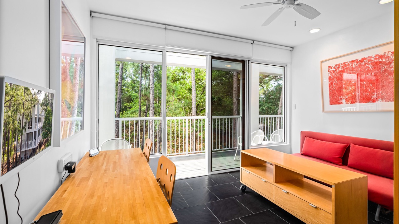 Photo of Bedroom in Dauphin Island