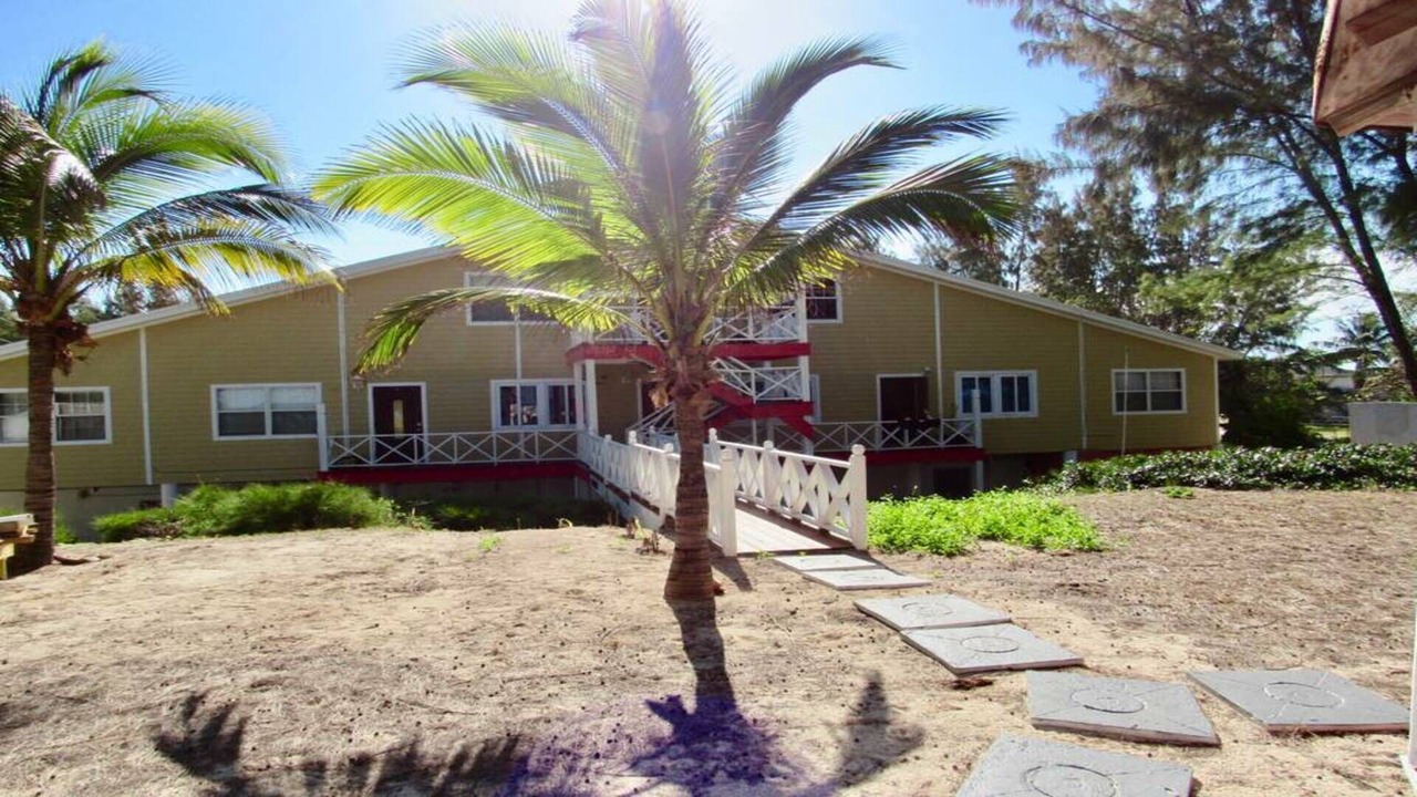 Photo of Outdoor in Alice Town