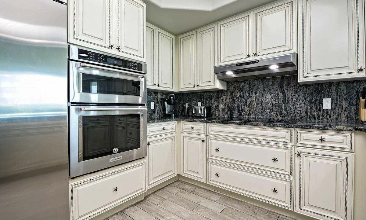 Photo of Kitchen in Orange Beach East