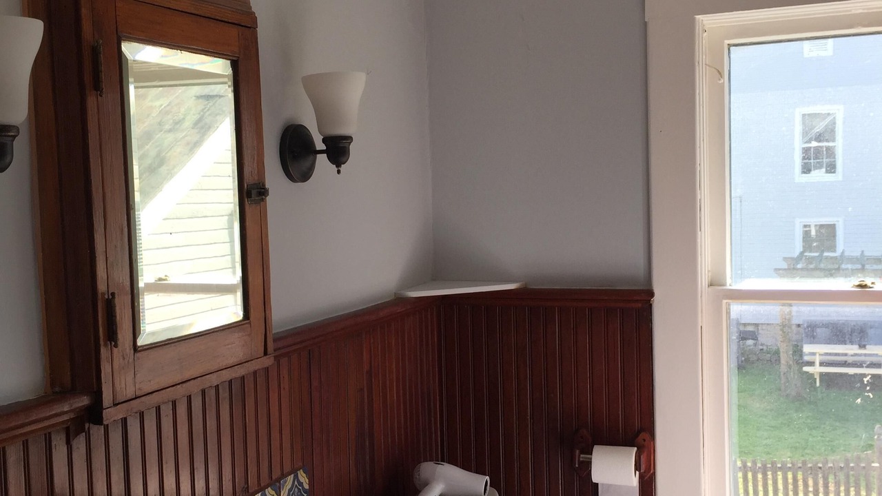 Photo of Bathroom in Cazenovia
