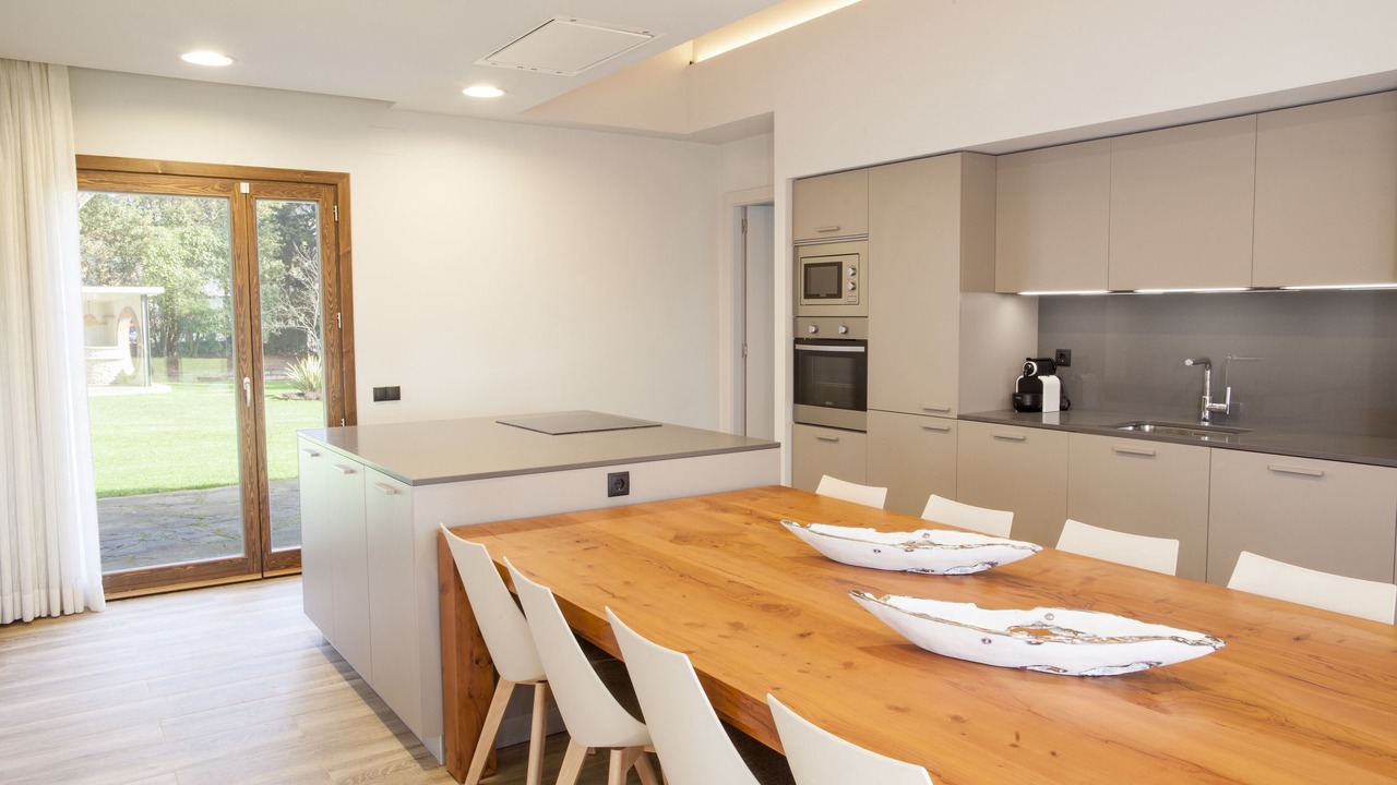 Photo of Kitchen in Santa Eulalia de Roncana
