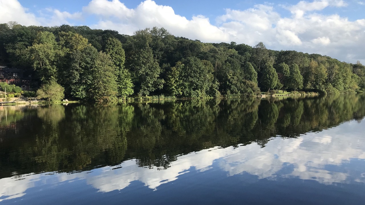 Photo of Outdoor in Holmes