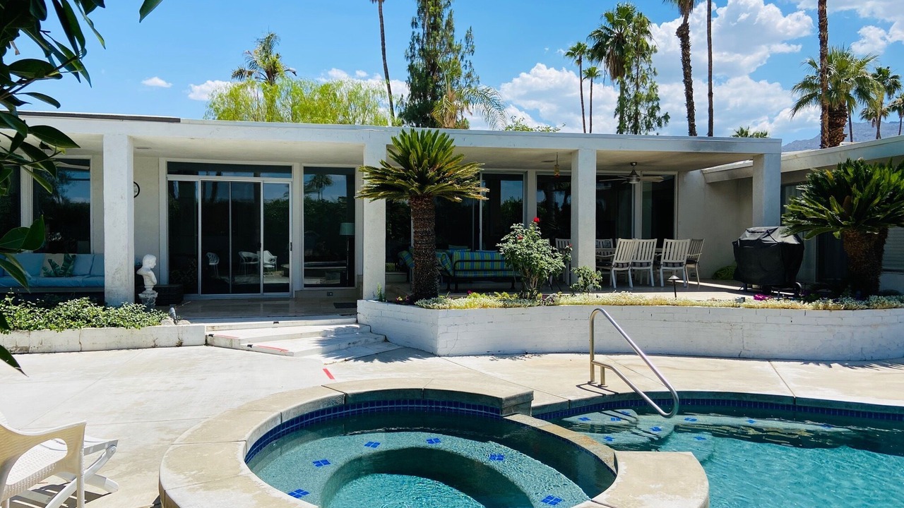 Photo of Outdoor in Palm Desert