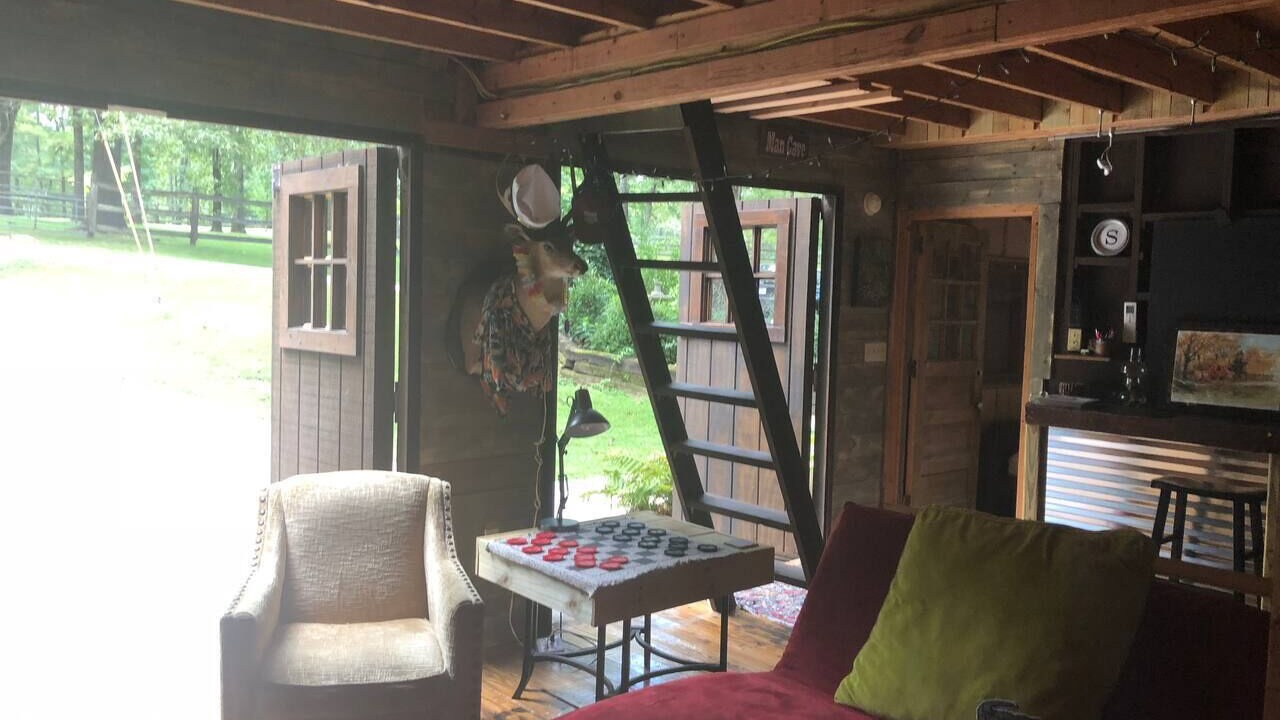 Photo of Bedroom in Montevallo