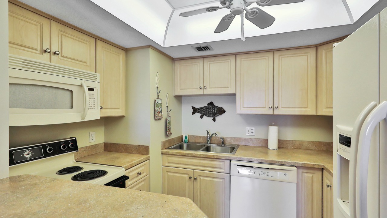 Photo of Kitchen in Ormond-by-the-Sea
