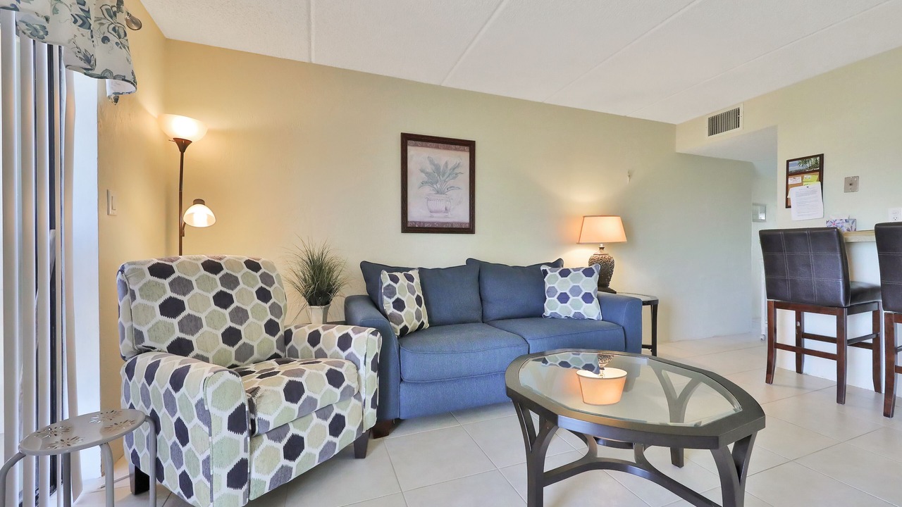 Photo of Livingroom in Ormond-by-the-Sea