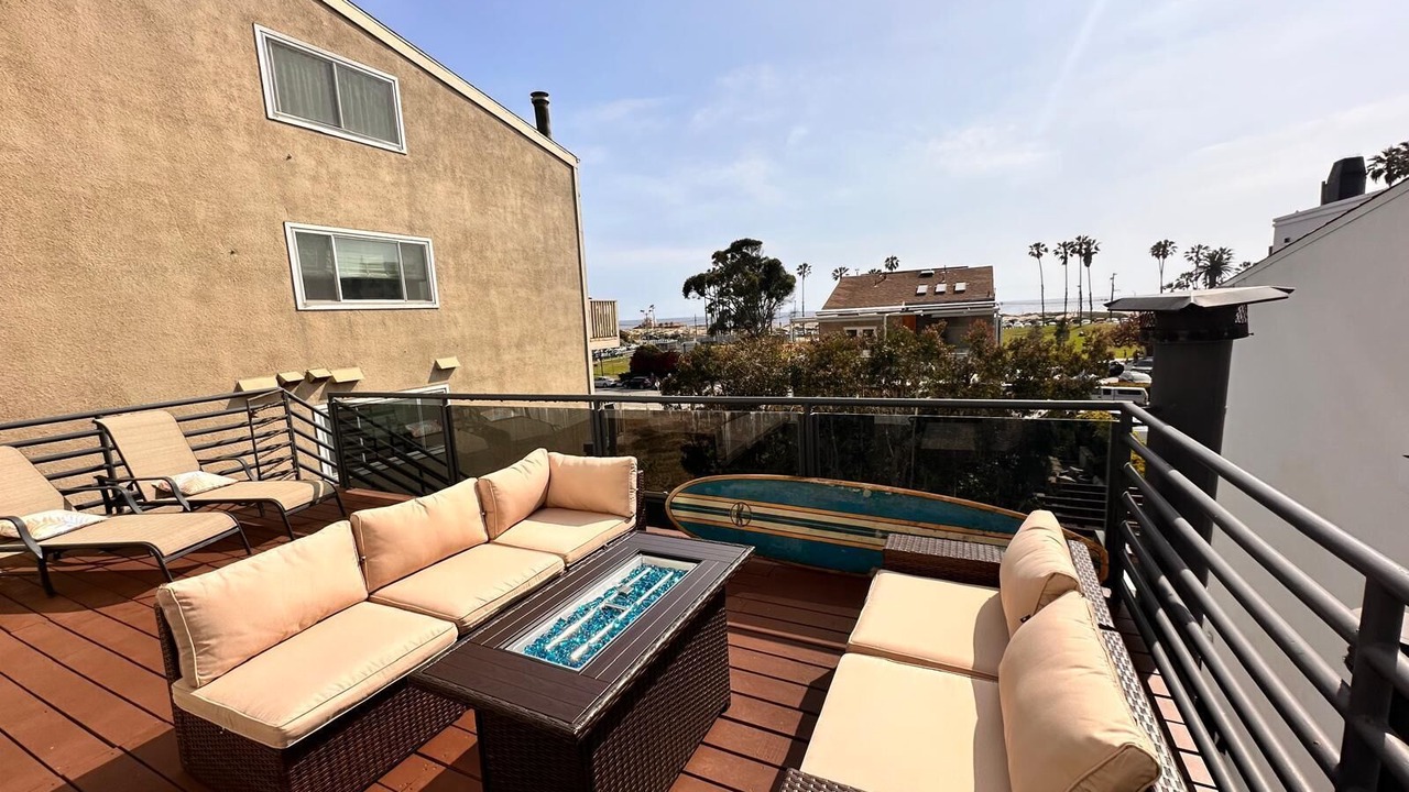Photo of Patio Balcony in Playa Del Rey