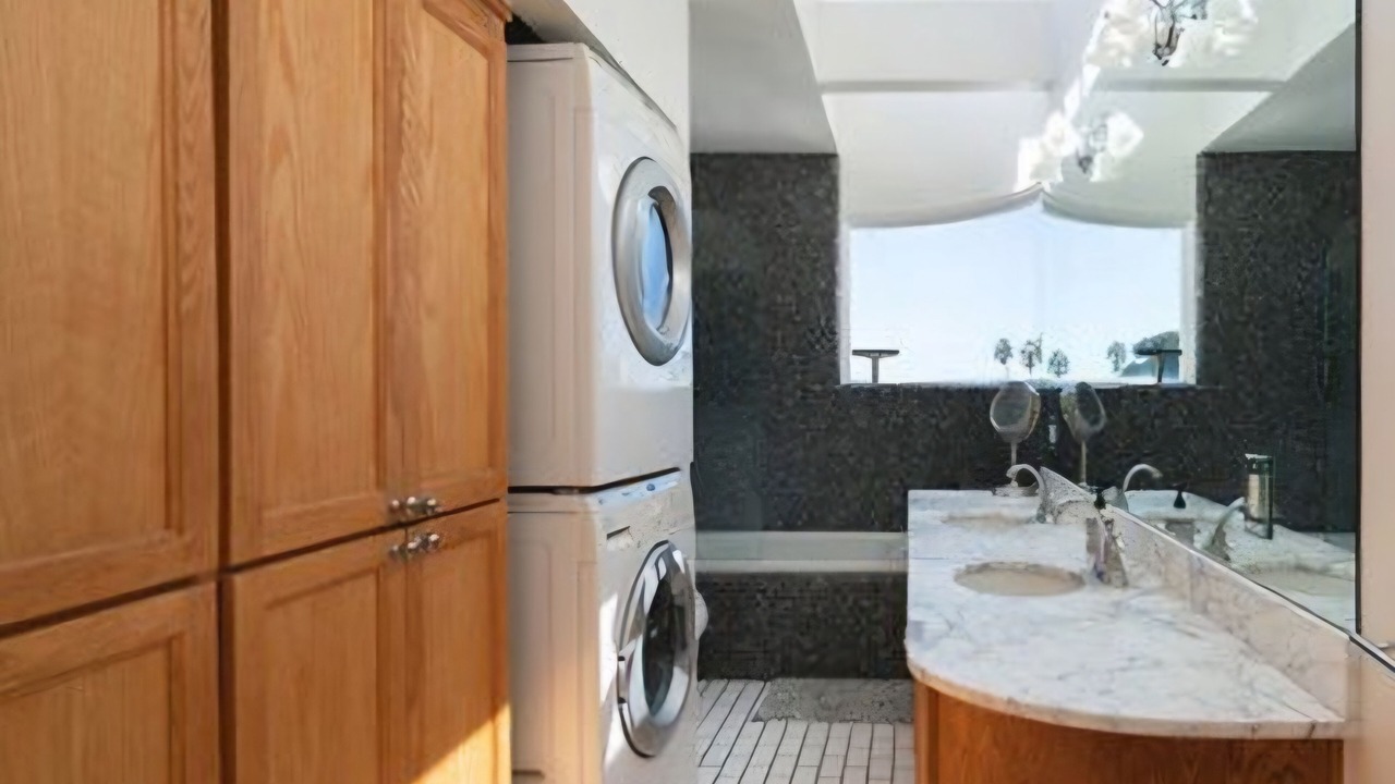 Photo of Bathroom in Playa Del Rey