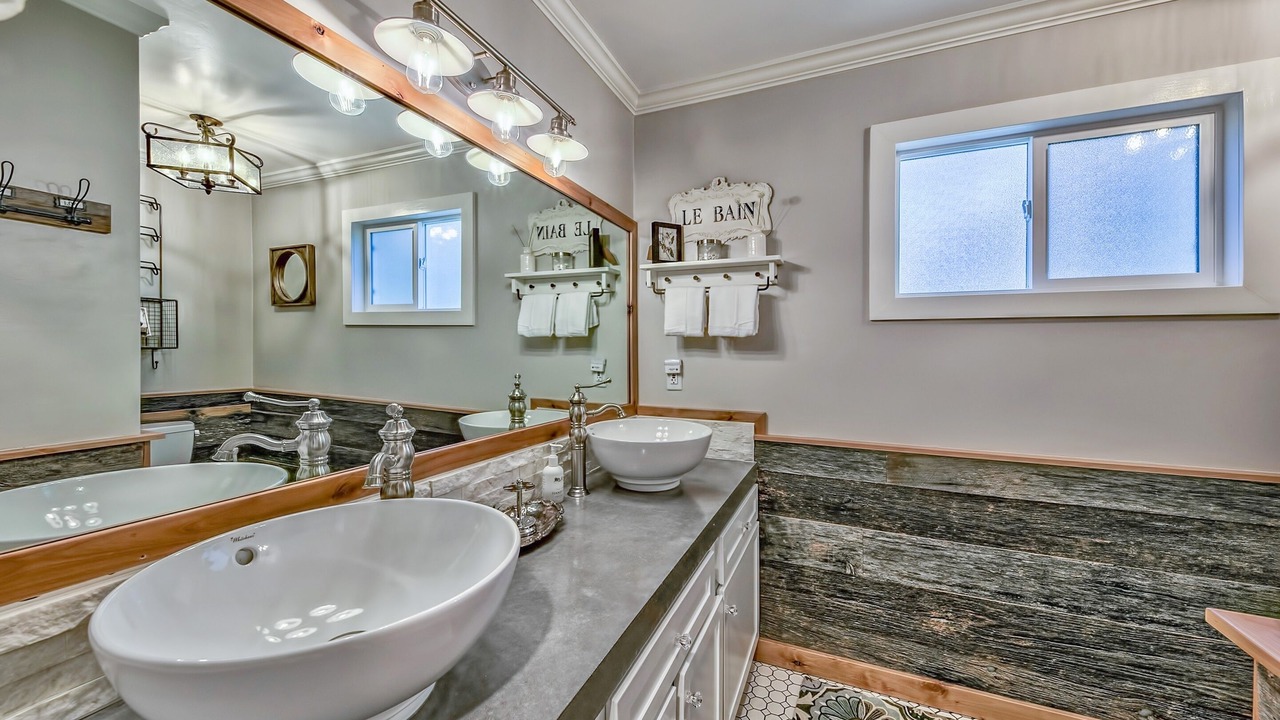 Photo of Bathroom in South Lake Tahoe