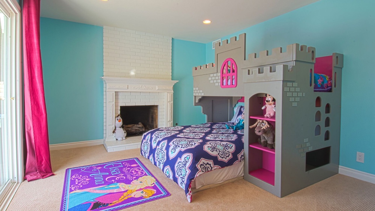 Photo of Bedroom in Northwest Anaheim
