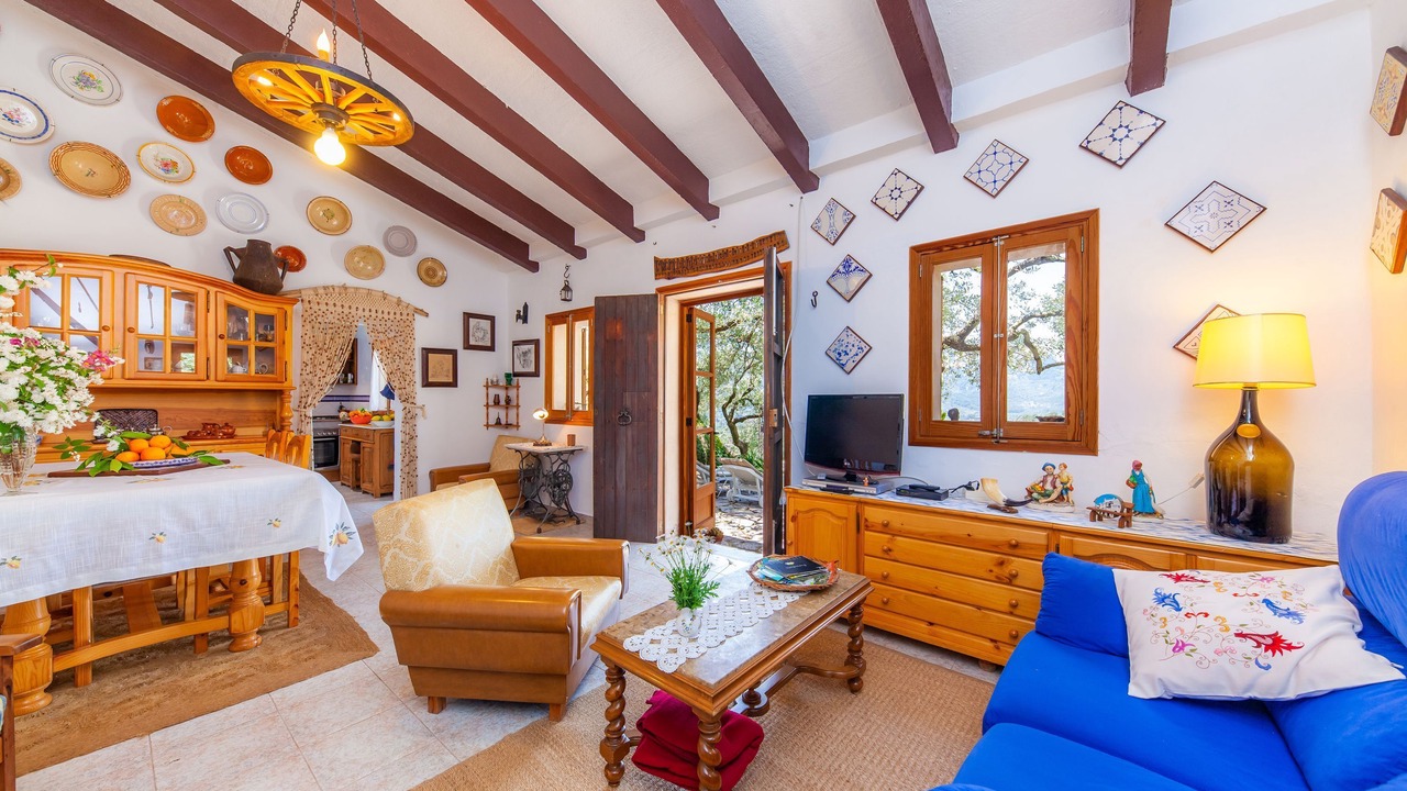 Photo of Livingroom in Fornalutx