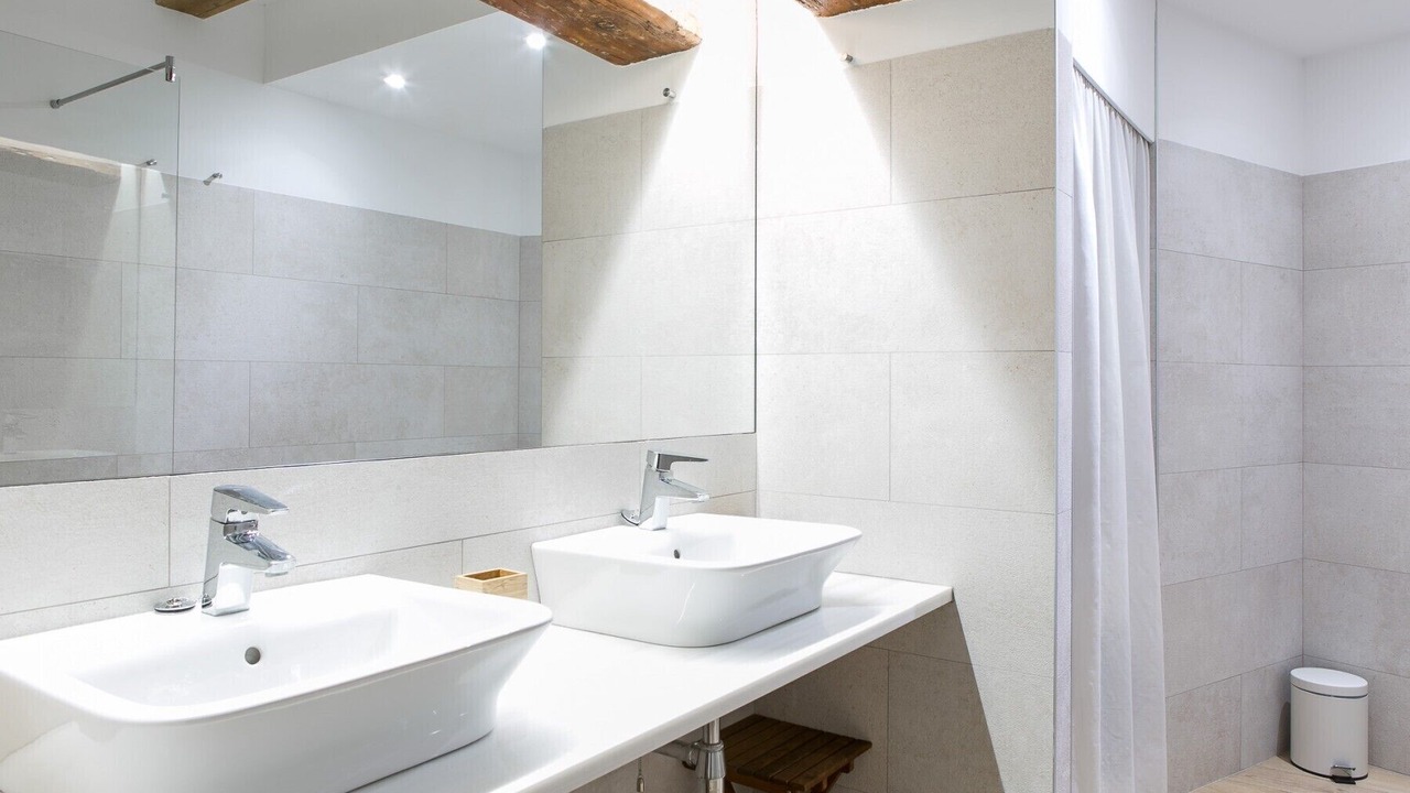 Photo of Bathroom in La Seu