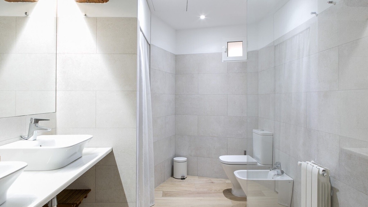 Photo of Bathroom in La Seu