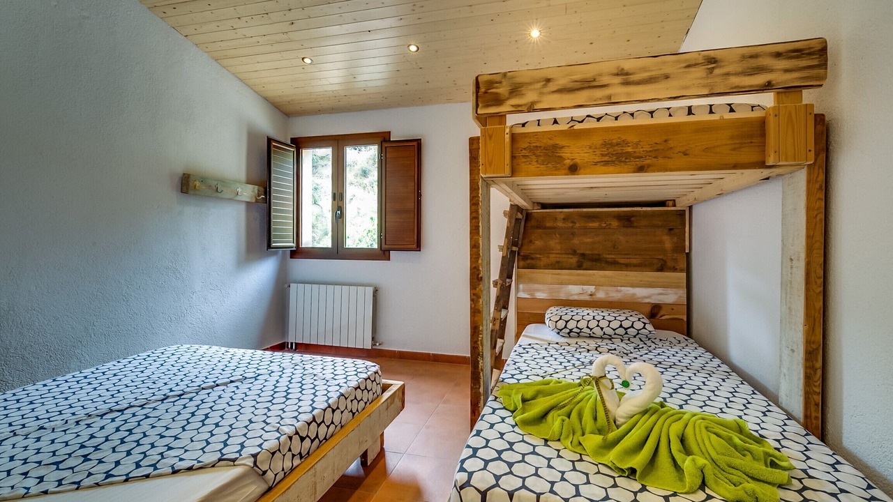 Photo of Bedroom in Palafolls