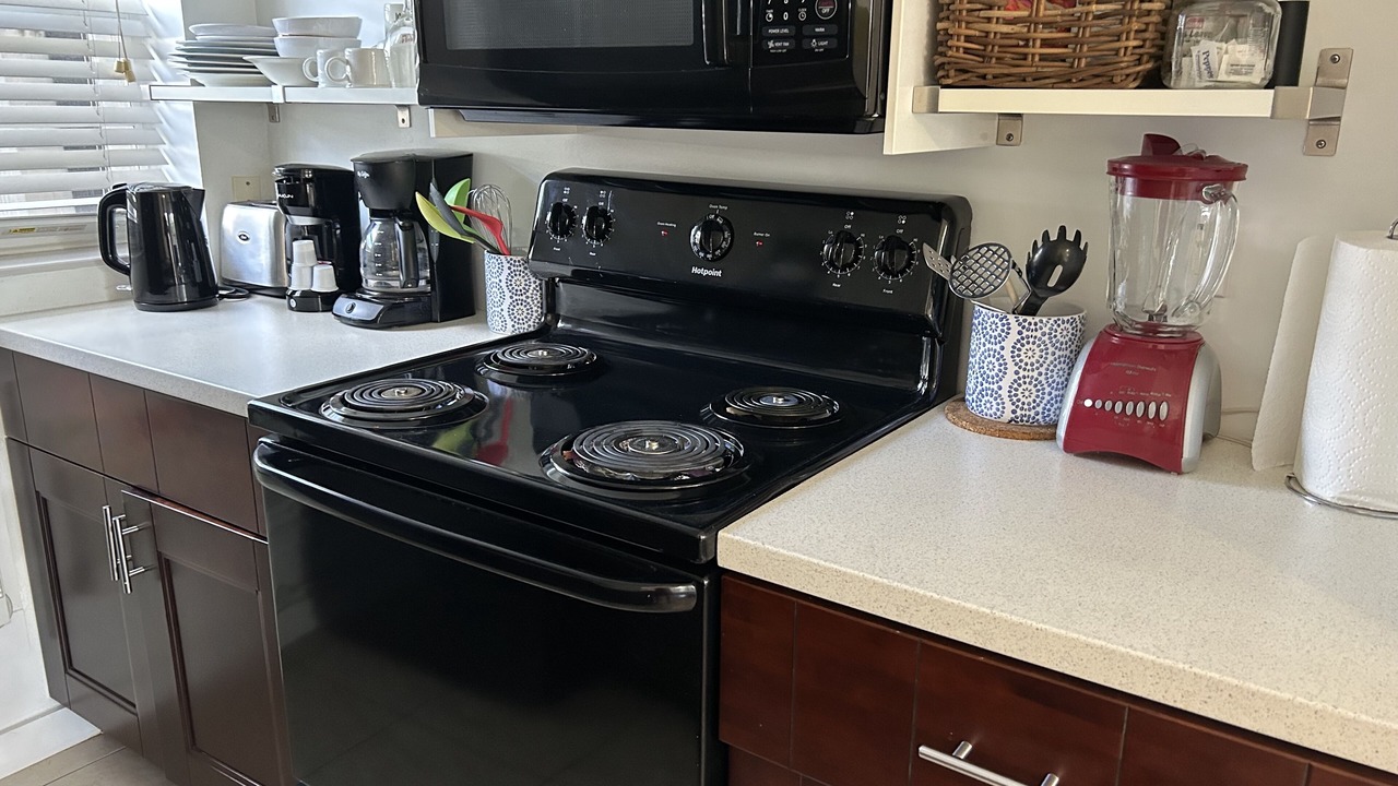 Photo of Kitchen in Lauderdale Beach