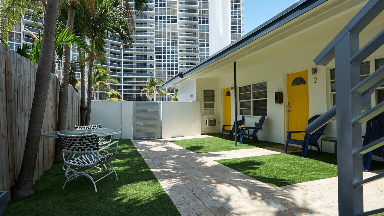 Photo of Outdoor in Lauderdale Beach