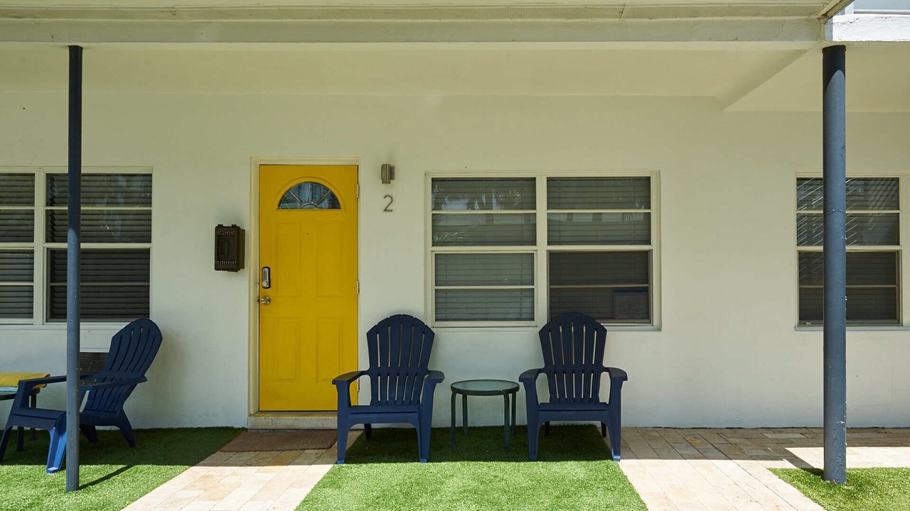 Photo of Patio Balcony in Lauderdale Beach